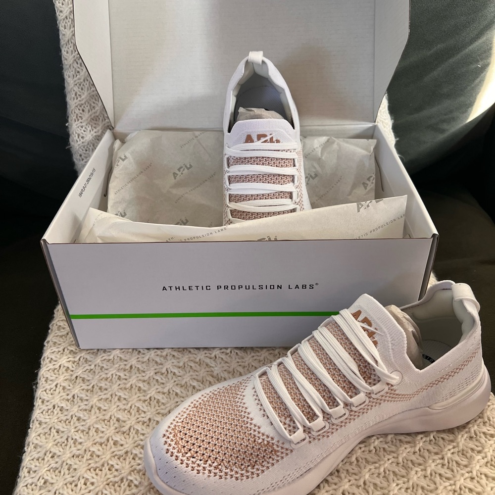 🤍 APL TECHLOOM BREEZE SNEAKERS 🤍